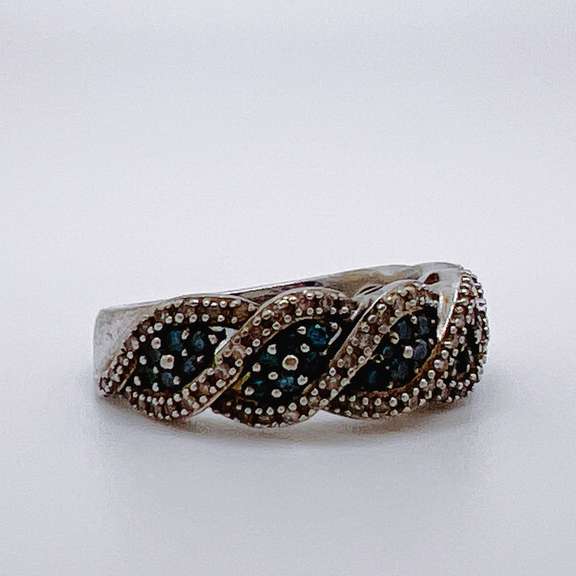 10kt Gold, Blue & White Diamond Band Ring
