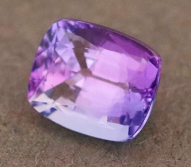Gorgeous blue violet 1.20ct Tanzanite