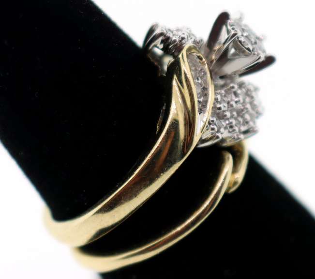Beautiful Centerpiece Diamond Cluster 10k Gold Ring Surrounded by Teardrop Channel Set Diamonds