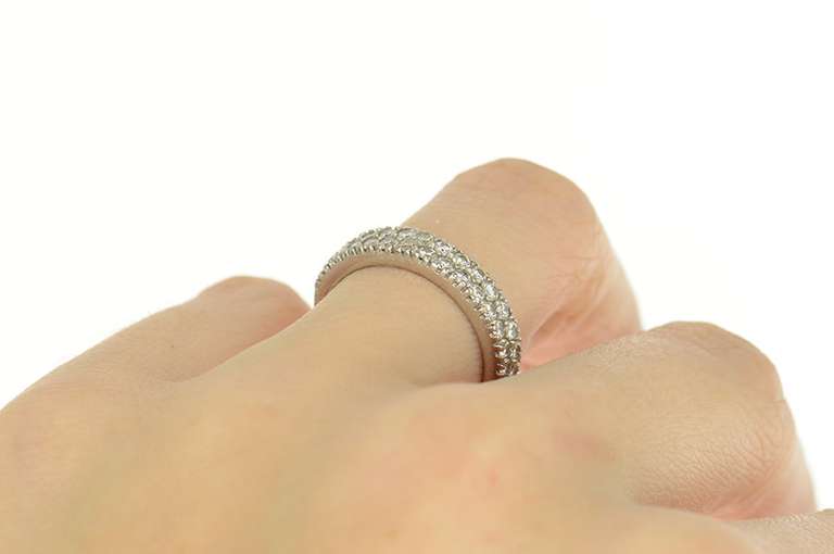 18K White Gold 0.90 Ctw Pave Tiered Diamond Wedding Band Ring