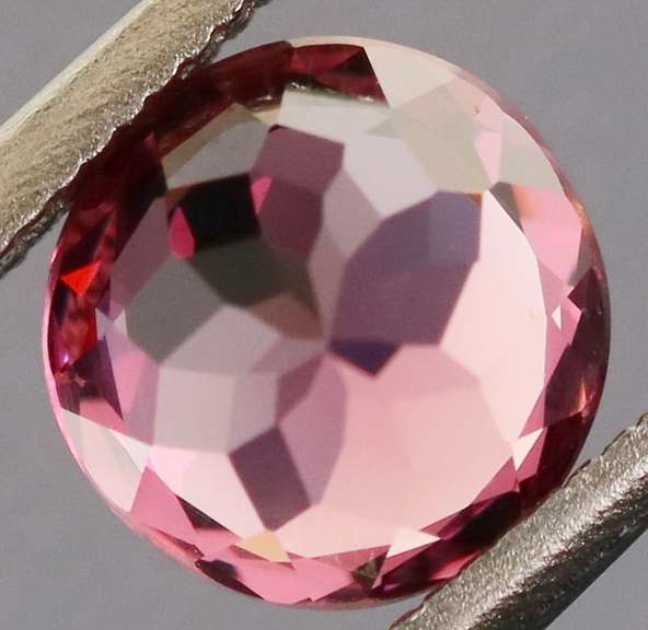 Ravishing 1.14ct rich violet pink Rhodolite Garnet solitaire