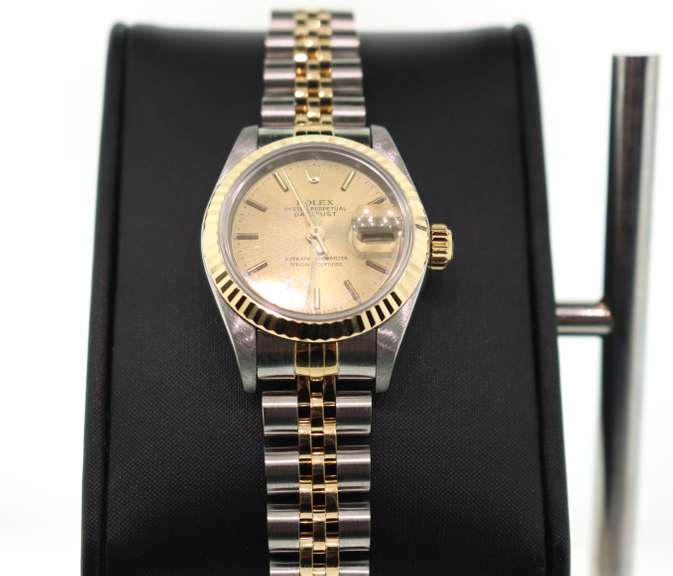 Ladies Twotone Datejust Rolex watch