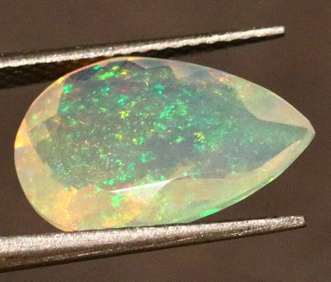 Gorgeous 2.63ct fully natural Welo Opal