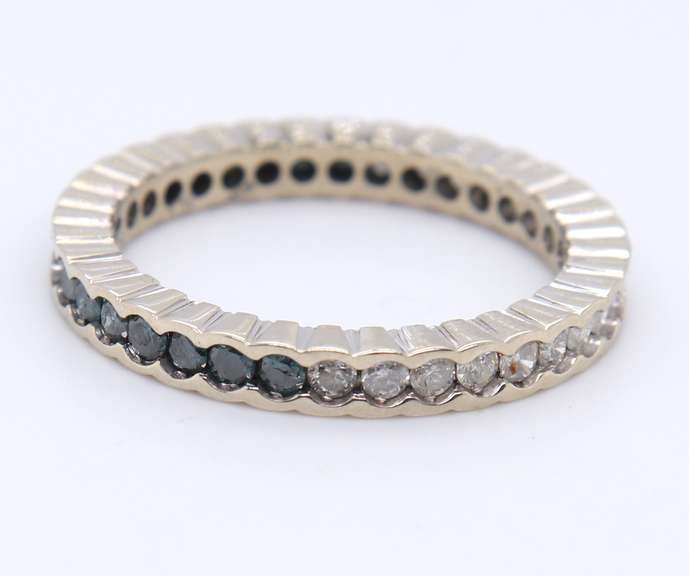 Handsome White Gold Irradiated Green and White Diamond Band