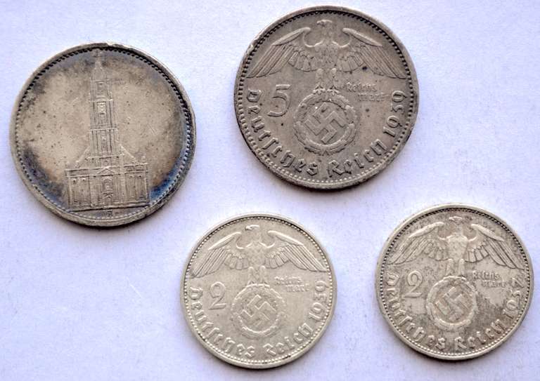 2 Each 2 & 5 German Reichsmark's