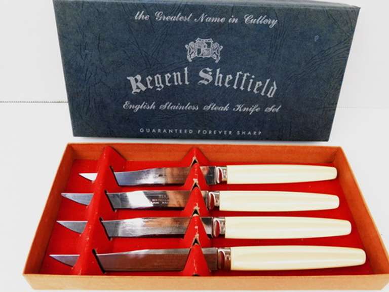 Vintage Sheffield Set of Steak Knives in Box