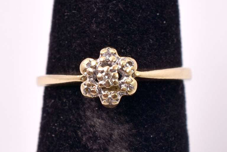 Sweet Diamond Accent Cluster Ring in Gold
