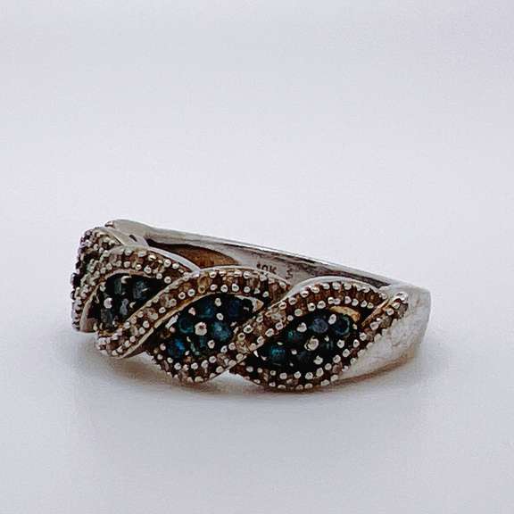 10kt Gold, Blue & White Diamond Band Ring