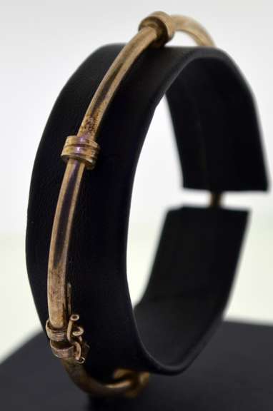 Vintage Sterling Silver Oval Bangle