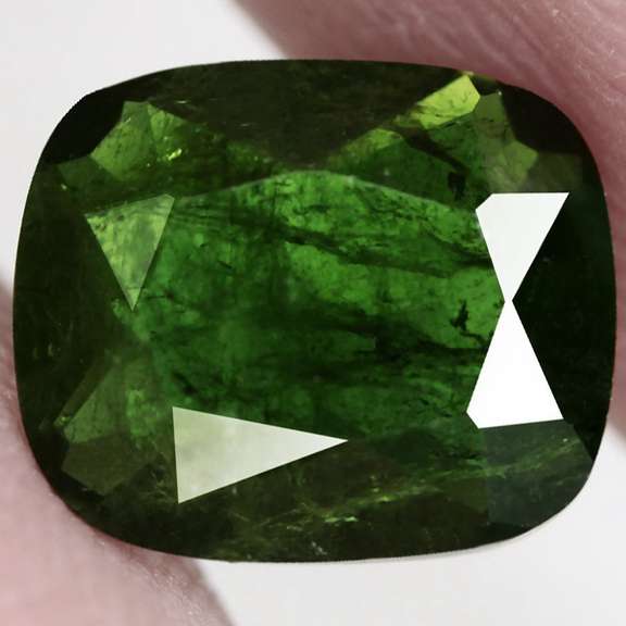 Gorgeous 3.91ct olive green Tourmaline
