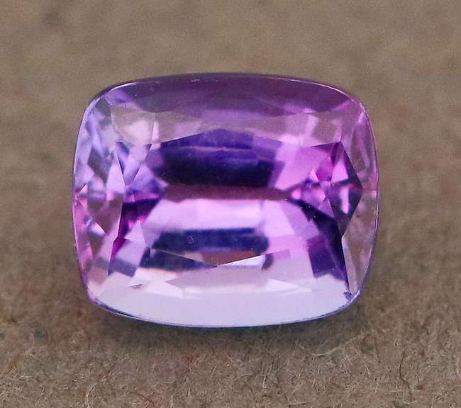 Gorgeous blue violet 1.20ct Tanzanite