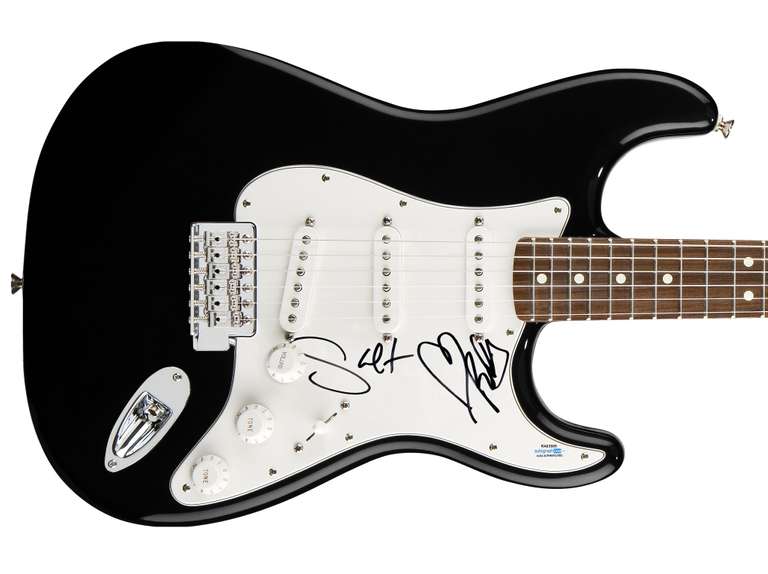 Salt-N-Pepa Autographed Signed Guitar ACOA