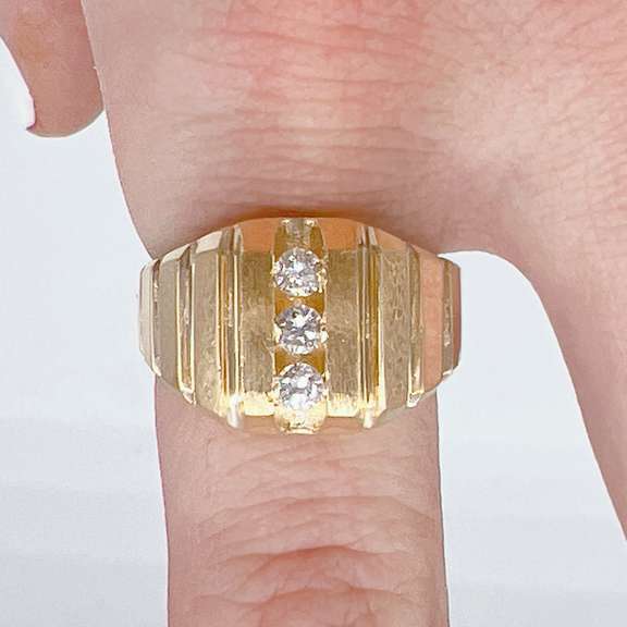 Men's 14kt Yellow Gold & Diamond Band Ring