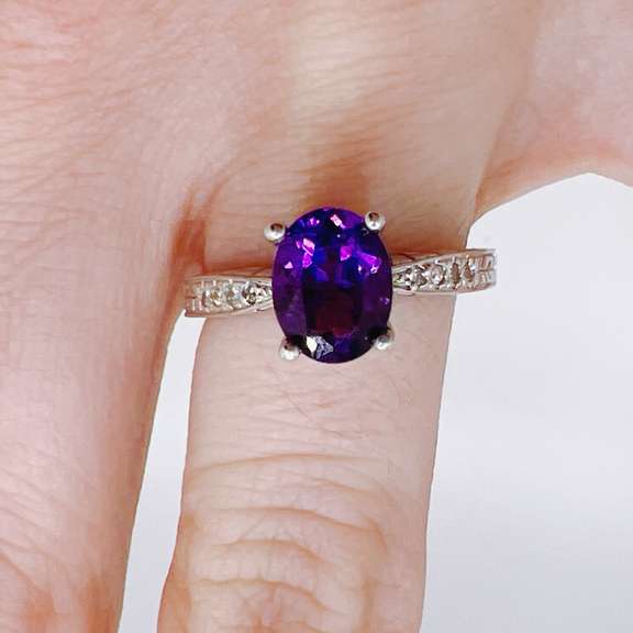 14kt Solid White Gold Amethyst & Diamond Ring