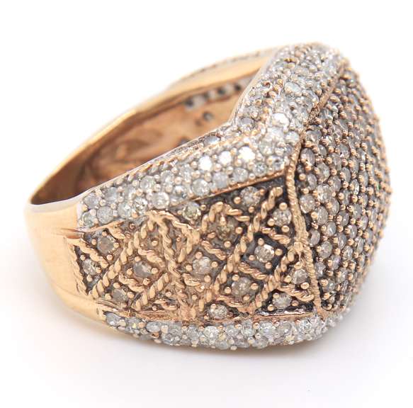 Dreamy Yellow Gold Chocolate and White Diamond Cluster Ring