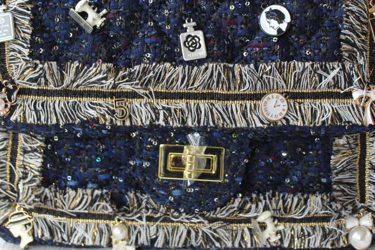 Designer Style Navy Color Hand Bag