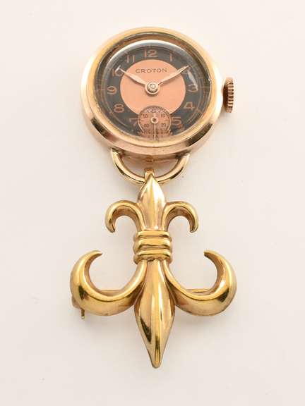 Darling Croton Pendant Watch in RGP