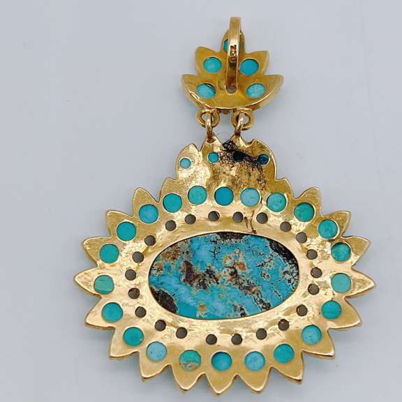 Incredible 18kt Yellow Gold & Turquoise Pendant
