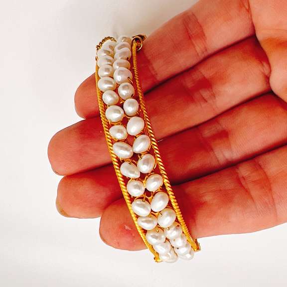 21kt Solid Yellow Gold & Pearl Bangle Bracelet