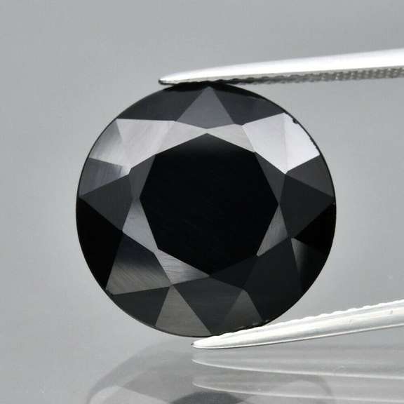 Large 12.41ct unheated  black Spinel solitaire