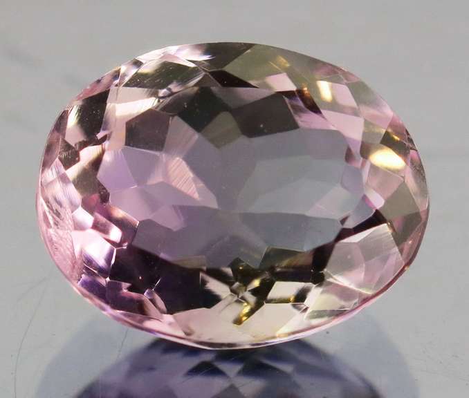 Striking 5.03ct natural violet pink Amethyst