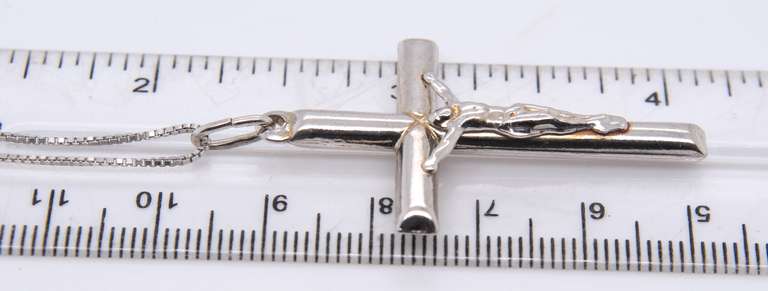 Sterling Silver Cross Pendant on Box Chain Necklace