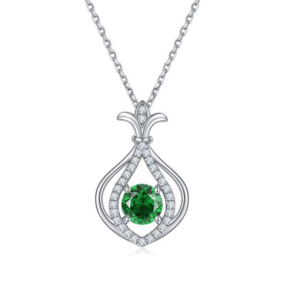 Beautiful VVS1 Lab Created Emerald Pendant