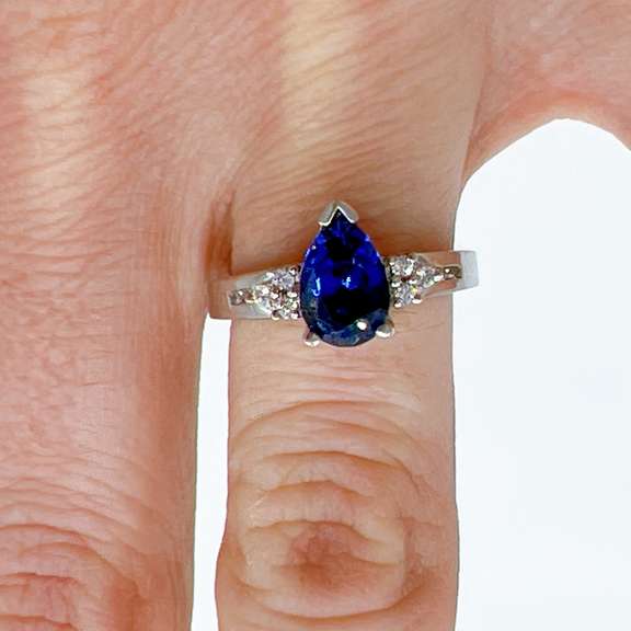 10kt Gold, Blue Sapphire, & Diamond Cocktail Ring