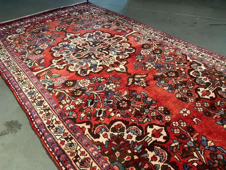 MAGNIFICENT PERSIAN SAROUK 10' RUNNER