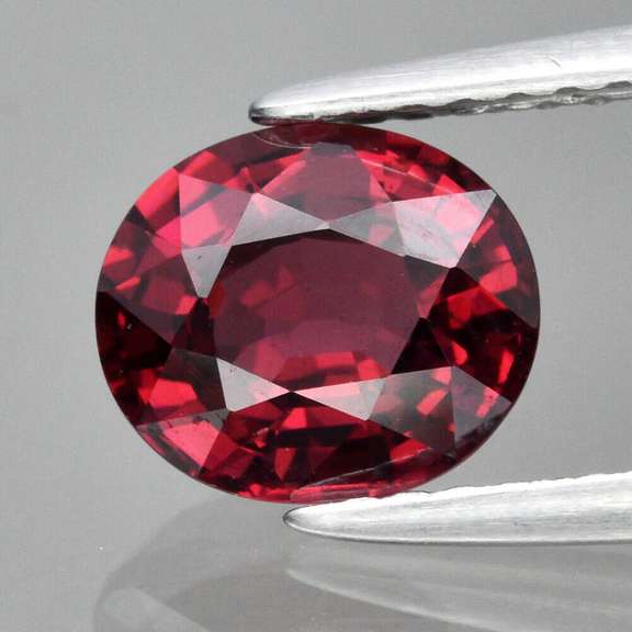 Captivating 1.69ct VS red violet Rhodolite Garnet