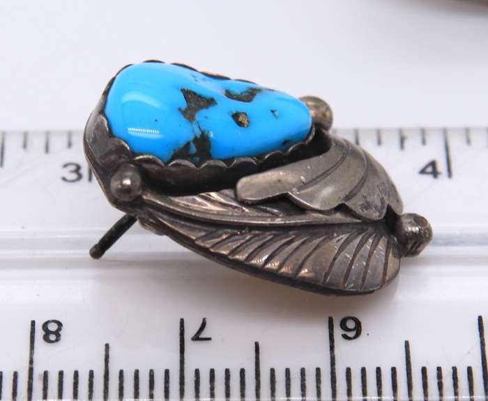 Vintage Sterling Silver Signed Turquise Earrings