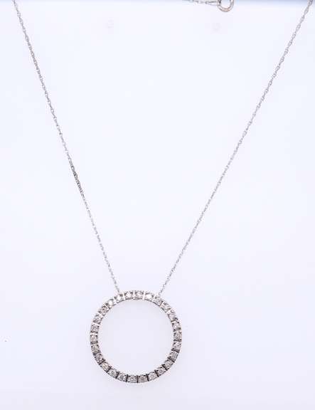 Sparkling White Gold Diamond Eternity open Circle Necklace