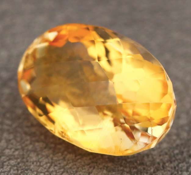 Impressive 11.58ct checker top Citrine