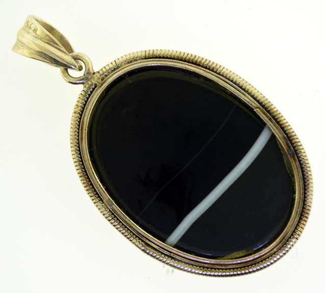 Sterling Silver Oval Black Sardonyx Pendant