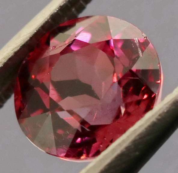 Ravishing 1.49ct rich violet pink Rhodolite Garnet solitaire