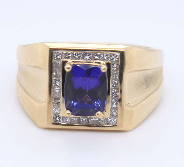 Incredible Yellow Gold Tanzanite and Diamond Ring