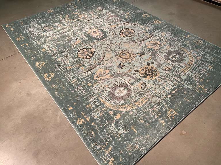 STUNNING VINTAGE REPRO RUG 6x8