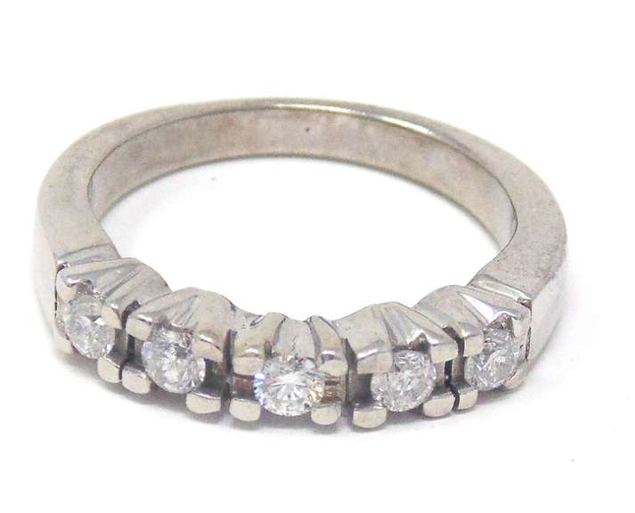 Flashy White Gold Diamond Band