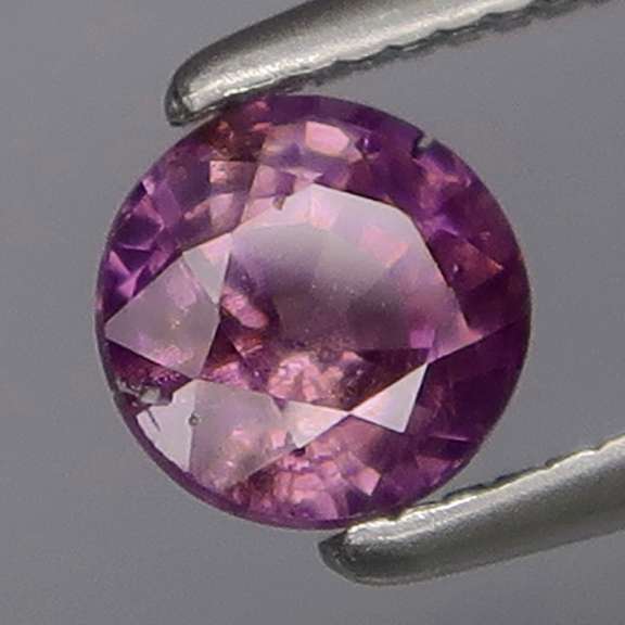 Look at this .72ct UNHEATED Tanzanian Sapphire!