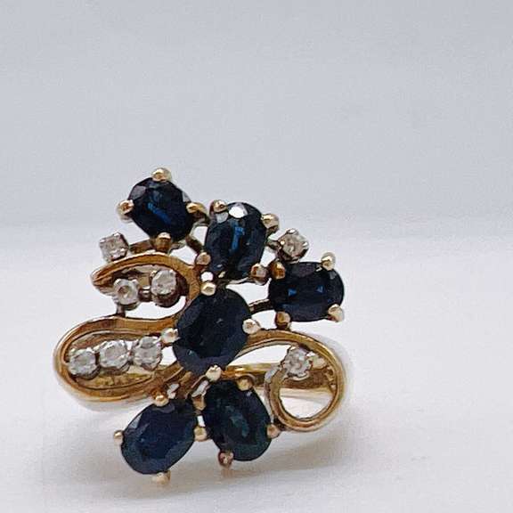 14kt Gold, Blue Sapphire, & Diamond Ring