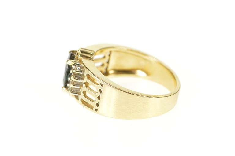 14K Yellow Gold Oval Natural Amethyst Diamond Statement Ring