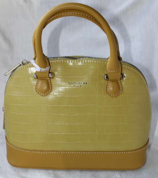 Timeless Stylish Designer Style Hand Bag