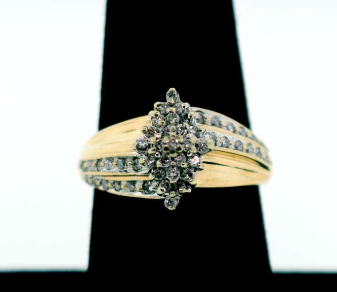 Diamond Cluster 10k Gold Ring Flanked with Round Diamonds
