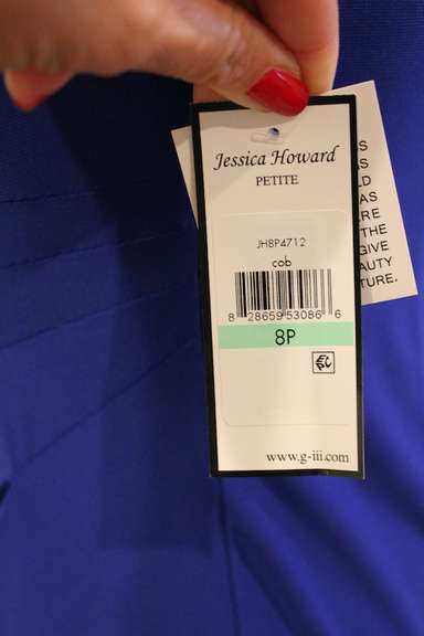 Stunning Designer Night Gown By Jessica Howard