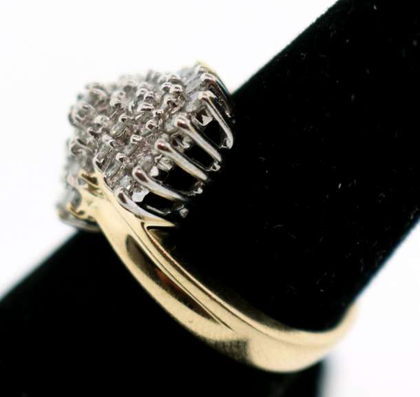 Contemporary Halo Cluster Diamond Ring with 10k Gold