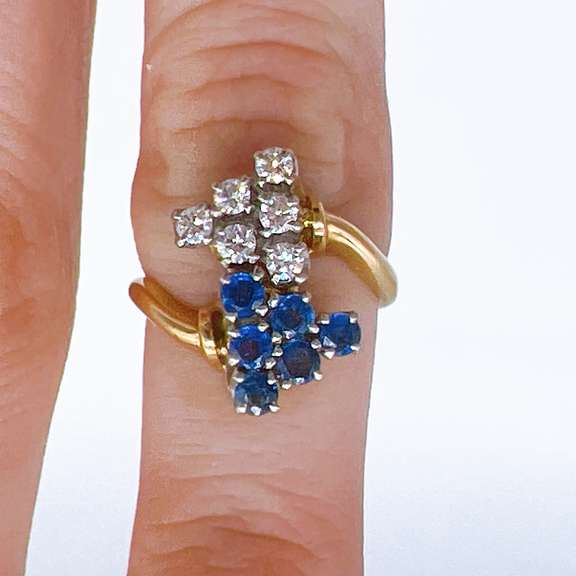 14kt Gold, Blue Sapphire, & Diamond Ring