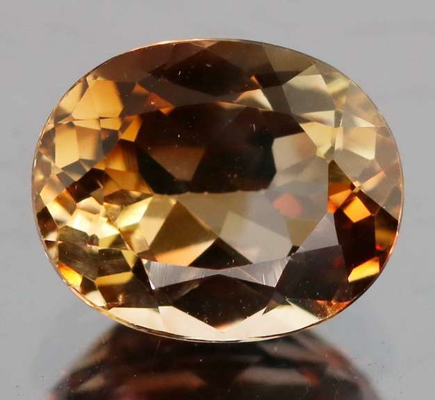Stunning 4.75ct 11mm Imperial Topaz