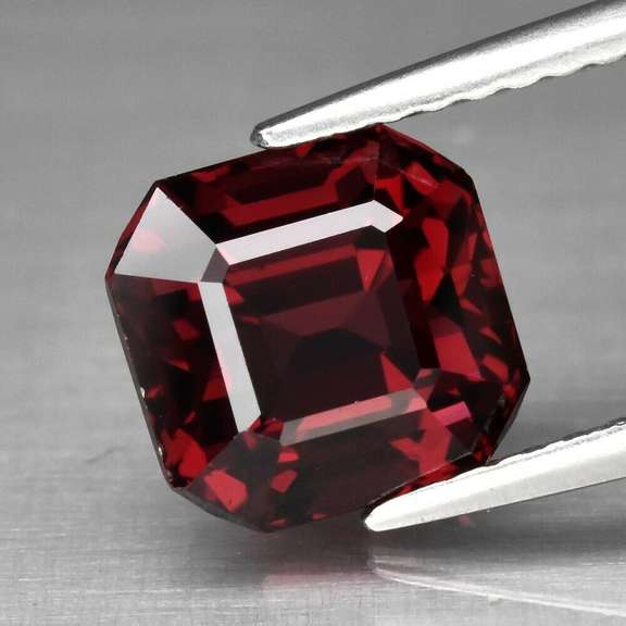 Ravishing 3.07ct rich violet red Rhodolite Garnet