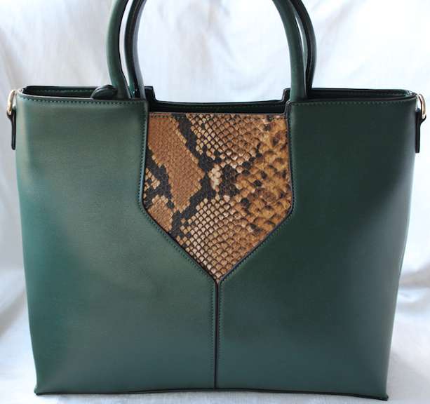 100% Fine leather Designer Style Bag