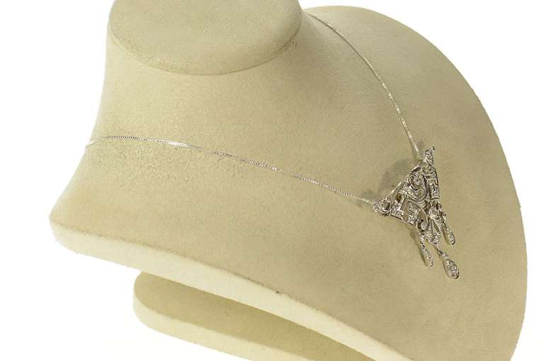 Platinum 1.03 Ct Art Deco Diamond Ornate Filigree Pendant/Pin